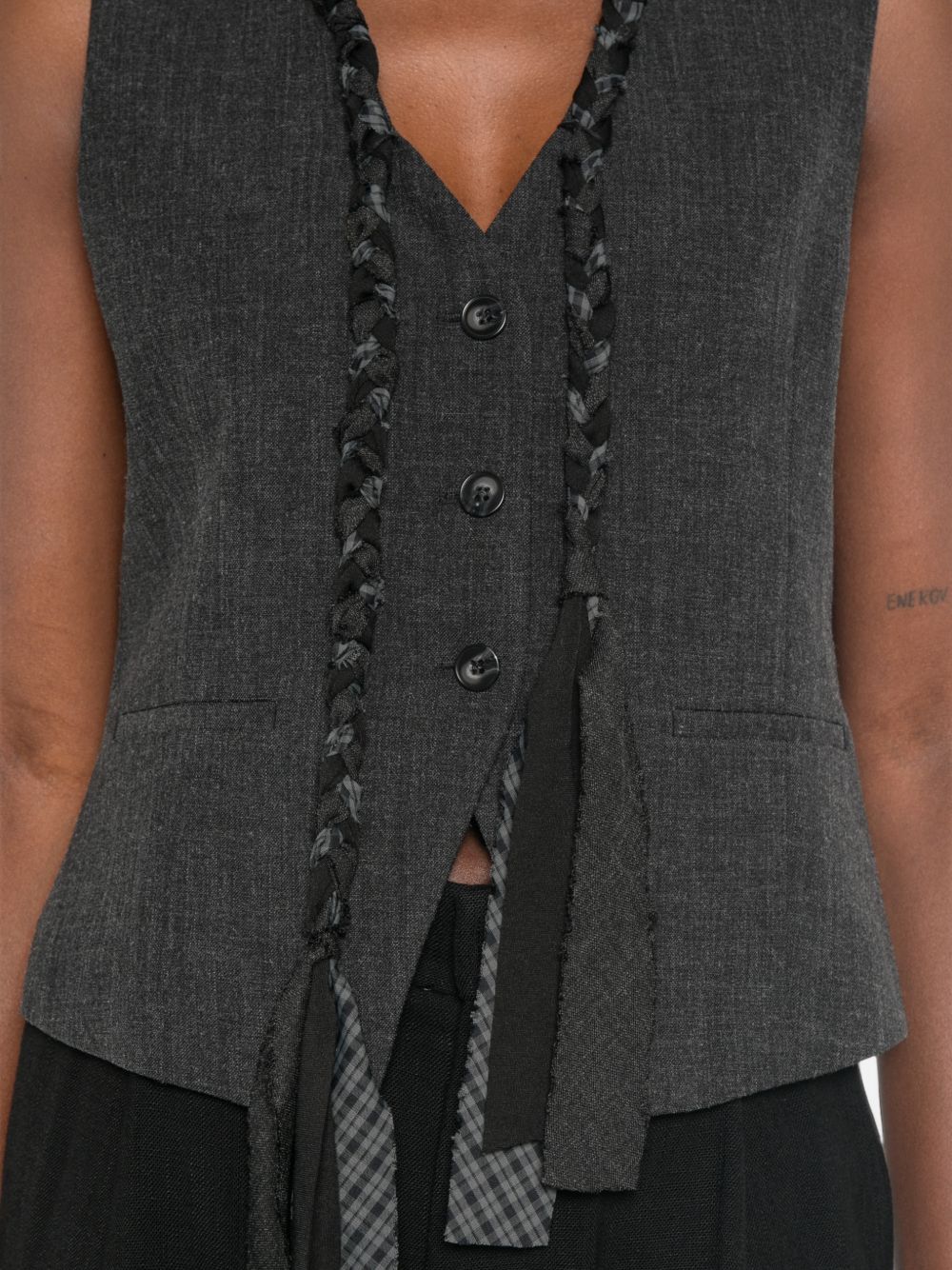 ELEH Maglia slim beige a coste con cuciture a vista 