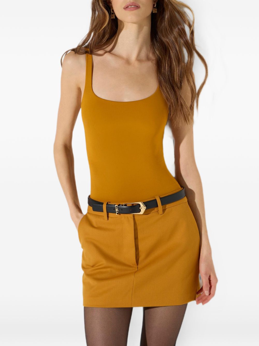 ELISABETTA FRANCHI Cintura nera in pelle con fibbia dorata barocca 