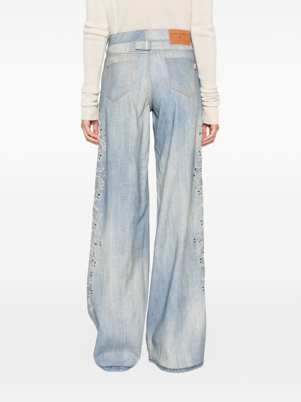 ERMANNO SCERVINO Pantaloni simil-jeans con ricami floreali e tasche 
