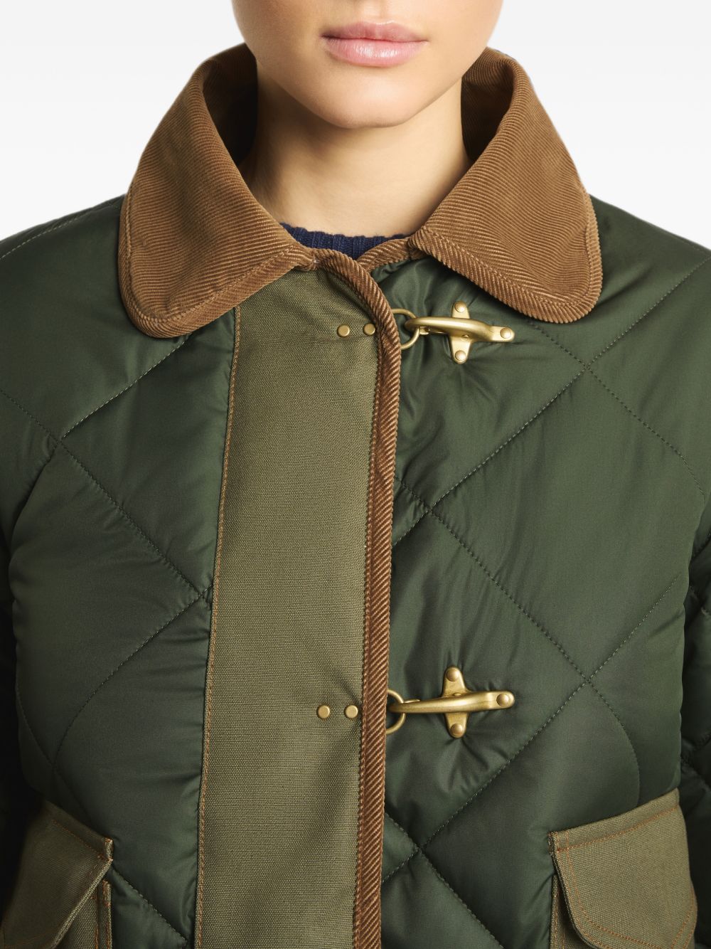 FAY Bomber trapuntato verde con tasche e colletto in fur 