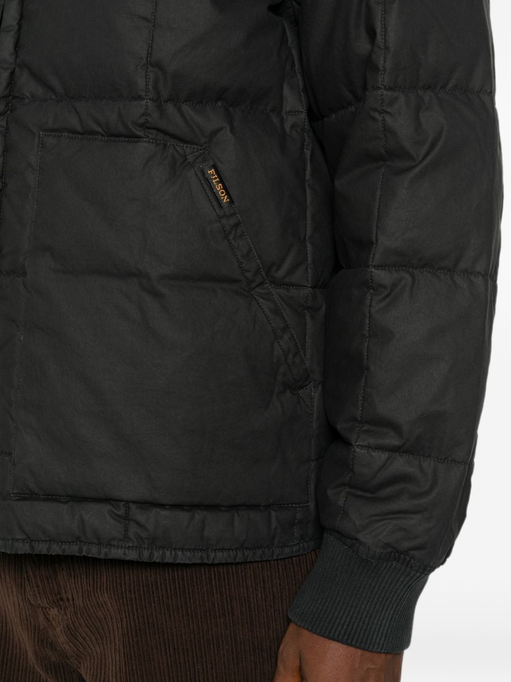 FILSON Giacca trapuntata nera da uomo con tasche 