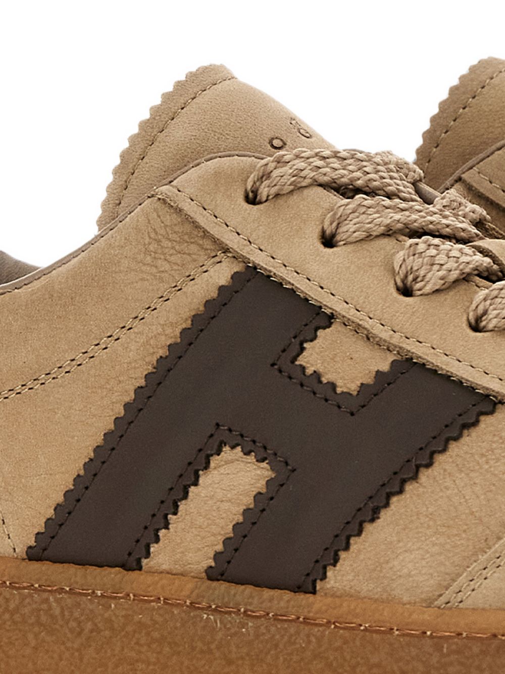 HOGAN Sneakers color cammello con dettagli marroni in suede firmate Hogan 