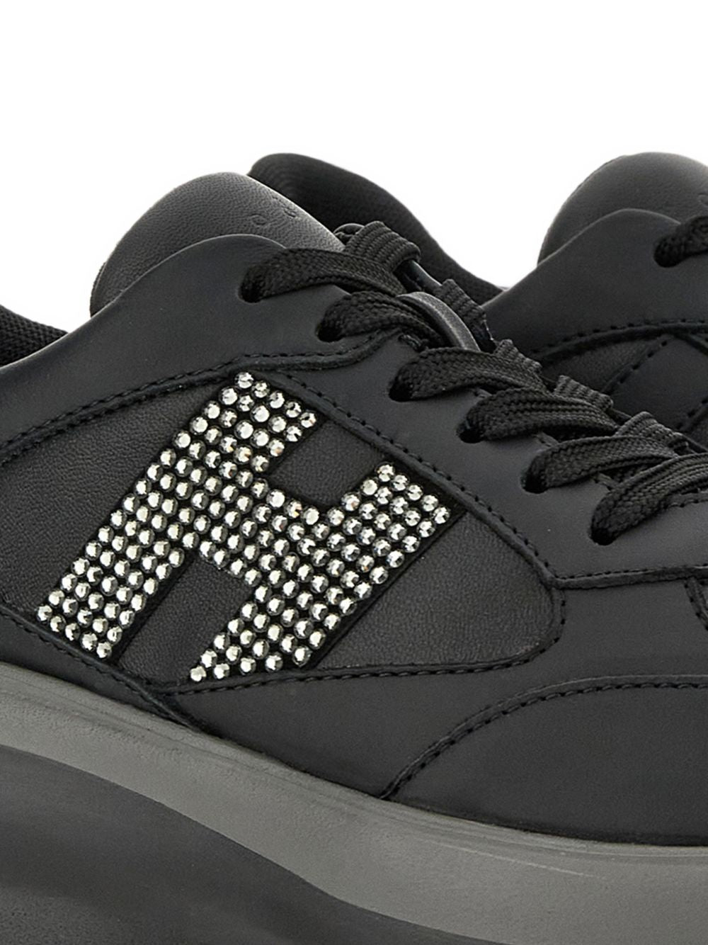 HOGAN Sneakers nere in pelle con suola bombata oversize 