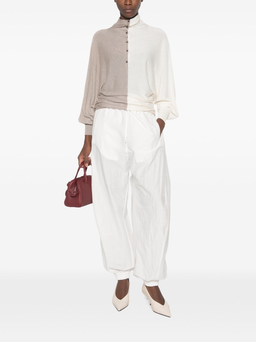 JACQUEMUS Maglia a collo alto Le Polo Loange beige e bianca 