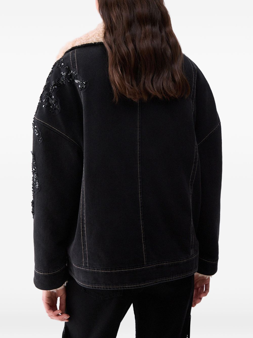LIUJO Giubbotto nero con colletto in fur e ricami floreali con strass 