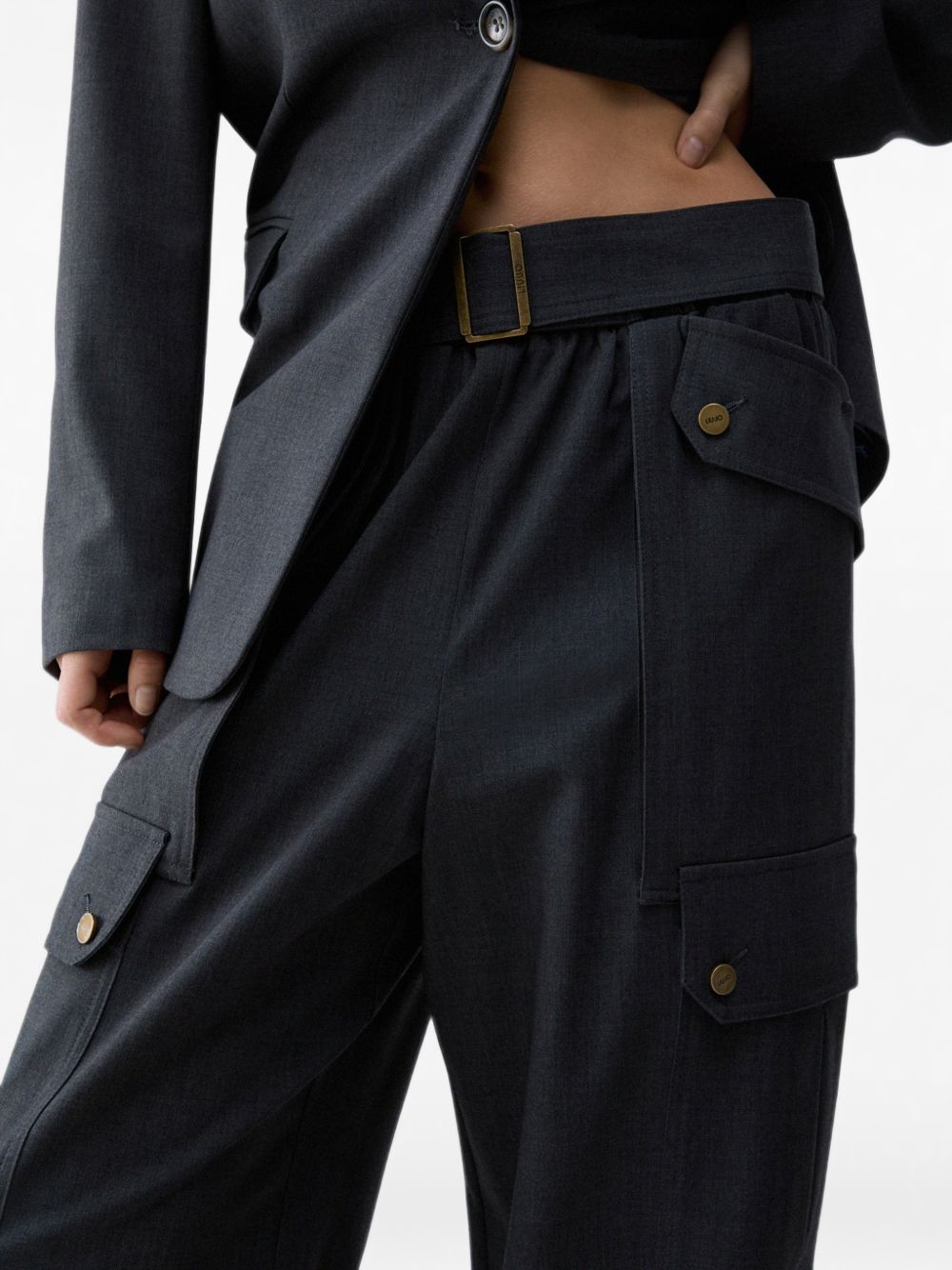 LIUJO Pantaloni casual in tessuto morbido con tasche e cintura 