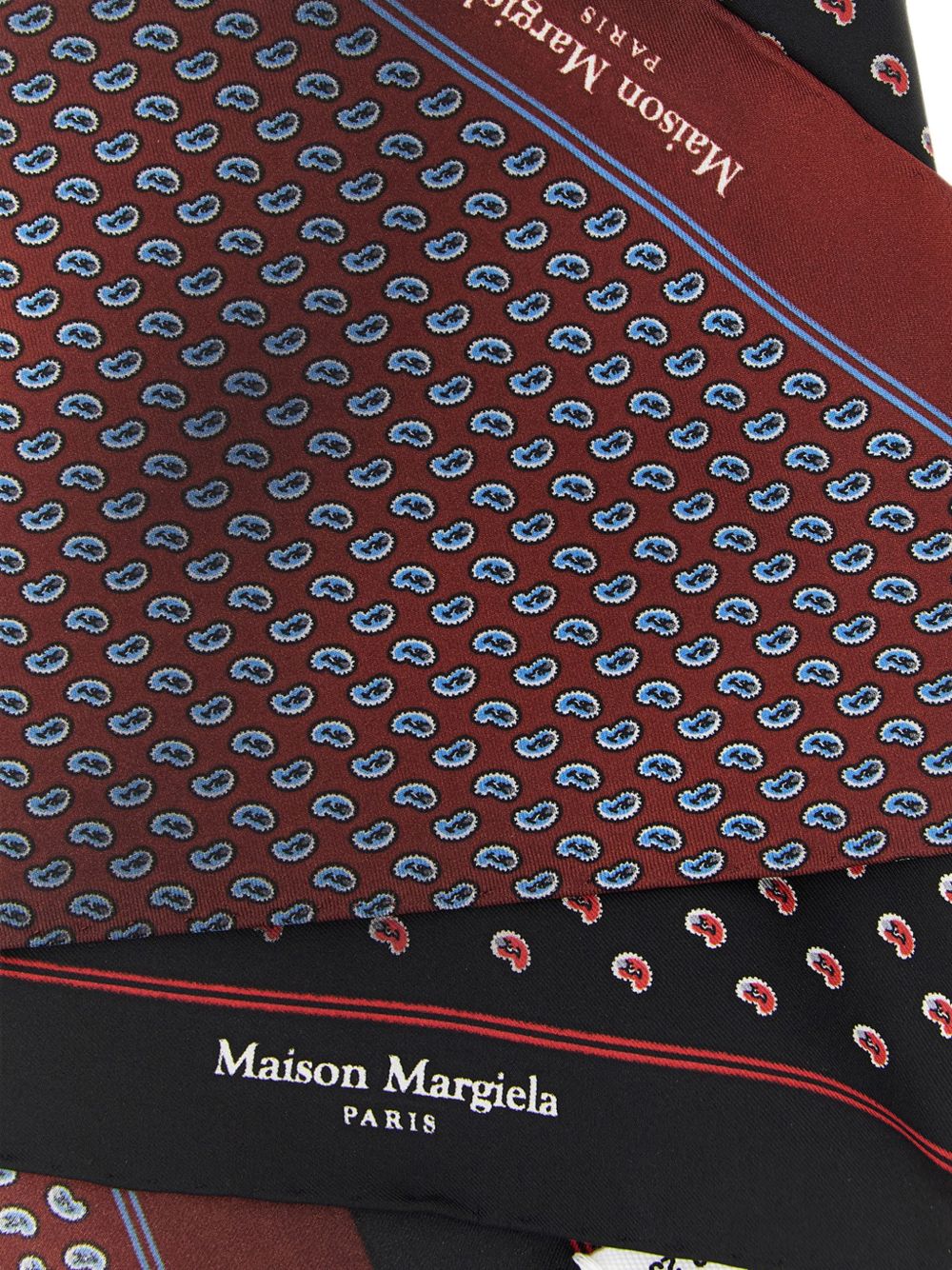 MAISON MARGIELA Sciarpa foulard a doppio tessuto con logo all-over 