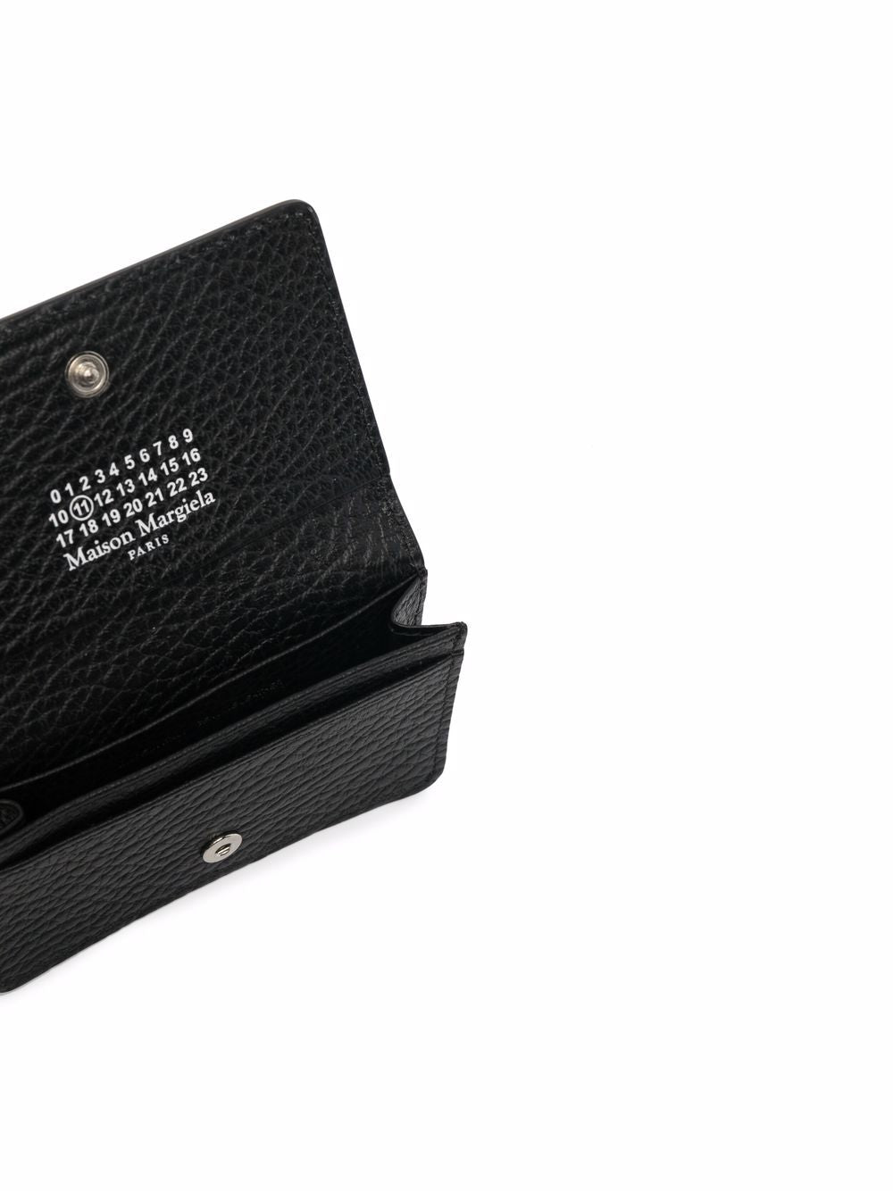 MAISON MARGIELA Portacarte in pelle martellata nera con Four Stitches 