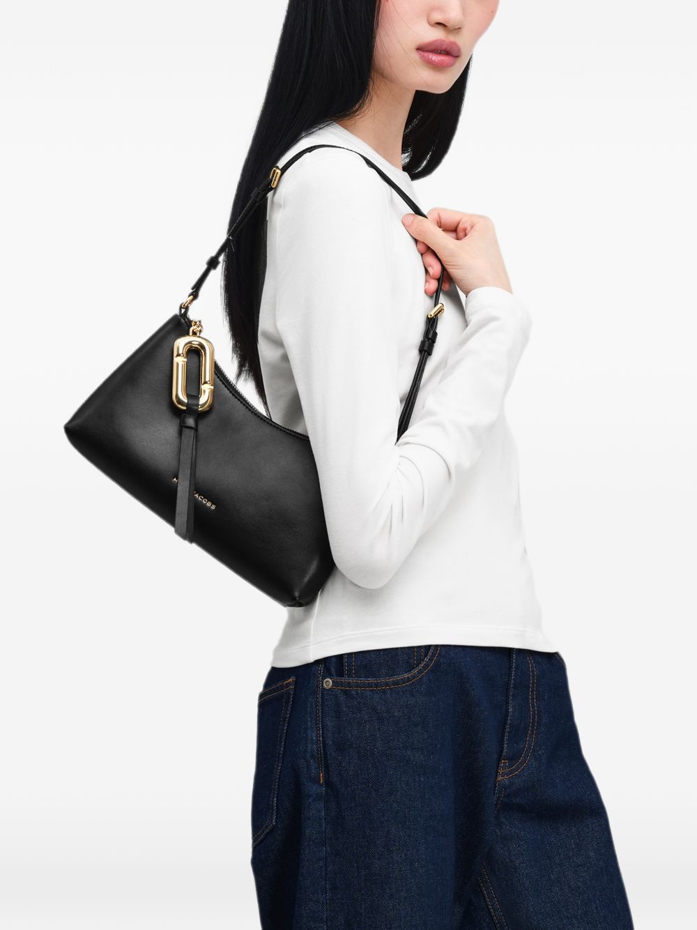 MARC JACOBS Borsa rettangolare nera in pelle con charm dorato 