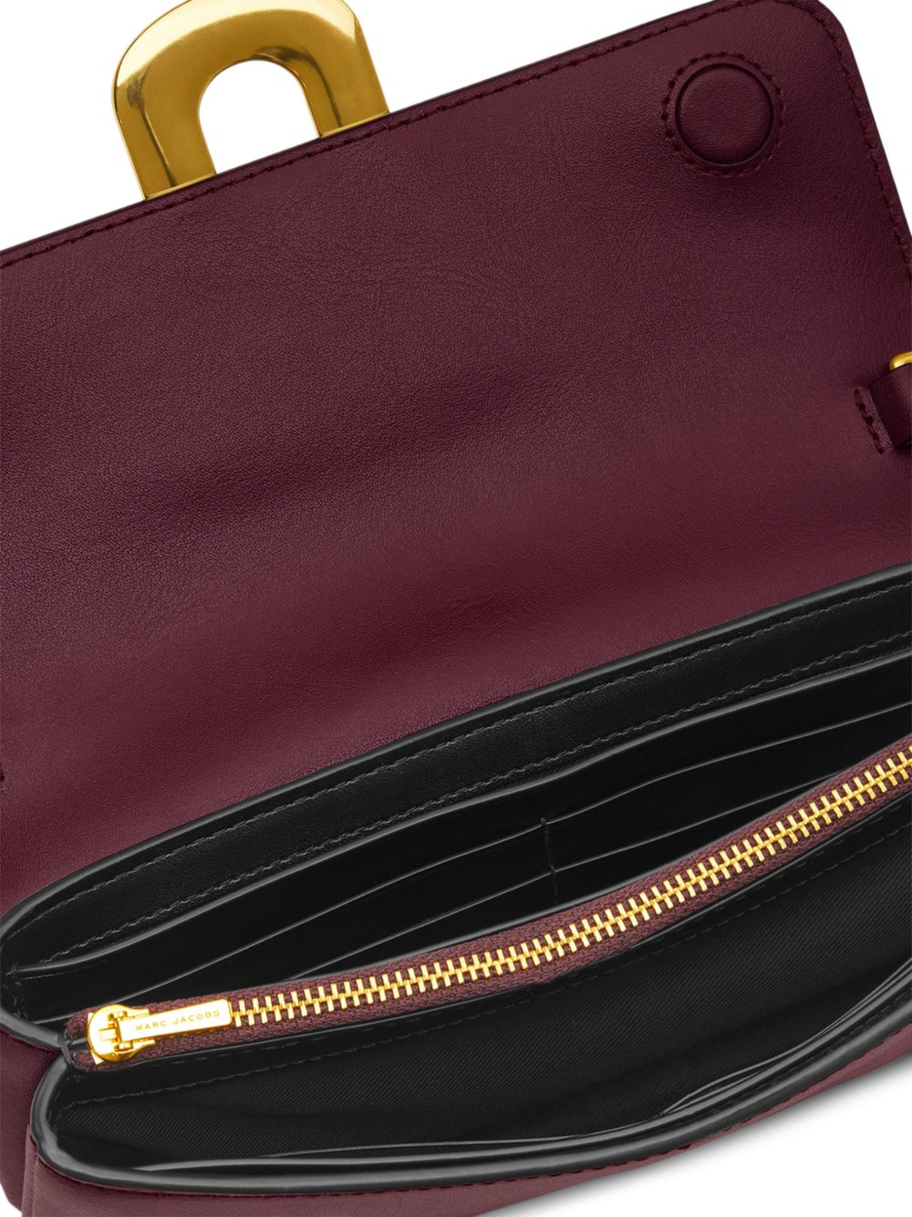 MARC JACOBS Clutch bordeaux in pelle con tracolla a catena e placca logo 