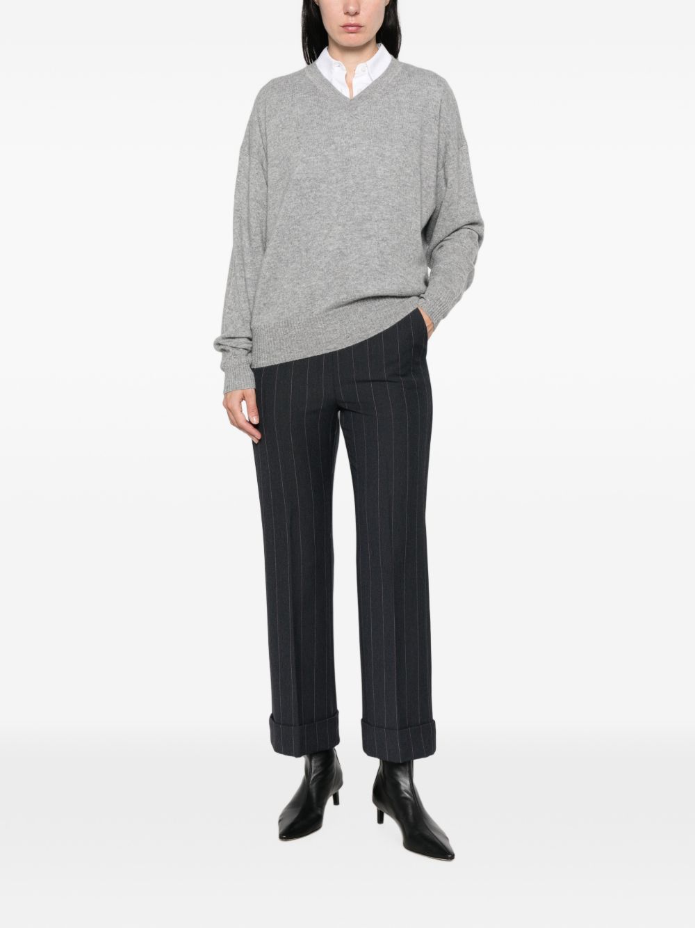 MARELLA Maglia grigia in puro cashmere con scollo a V 