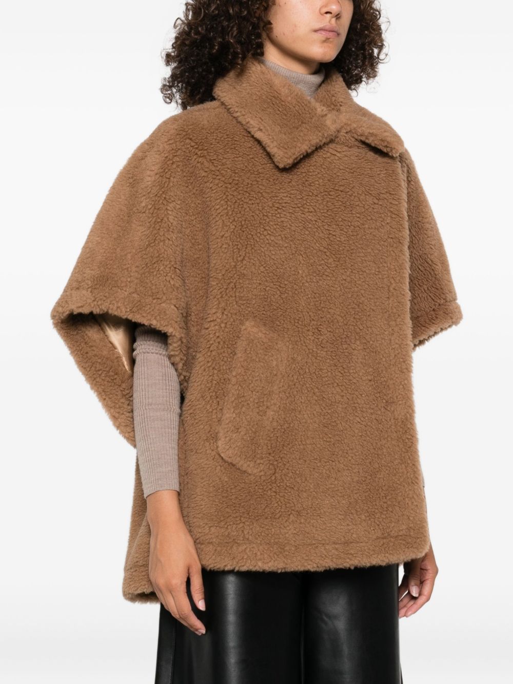 MAX MARA Mantella in tessuto teddy color cammello 