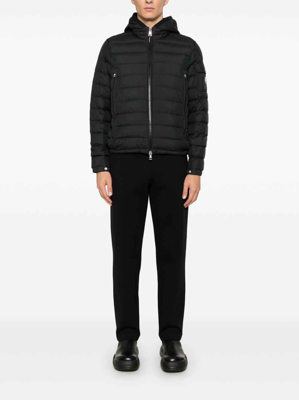 MONCLER Piumino corto Galion nero con vita elasticizzata e tasche 