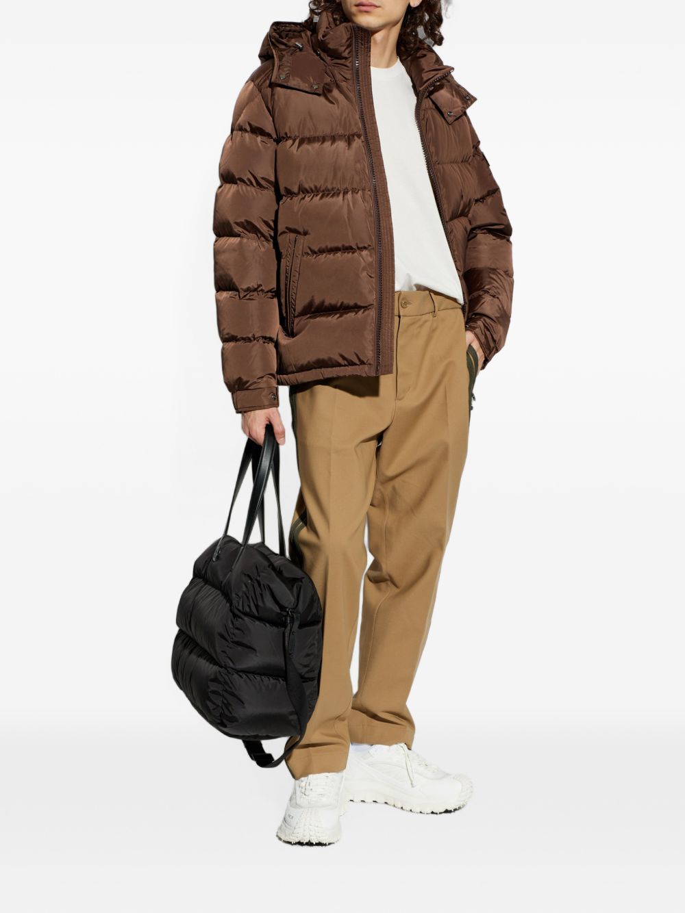 MONCLER Piumino Maya marrone trapuntato con cappuccio e tasche interne 