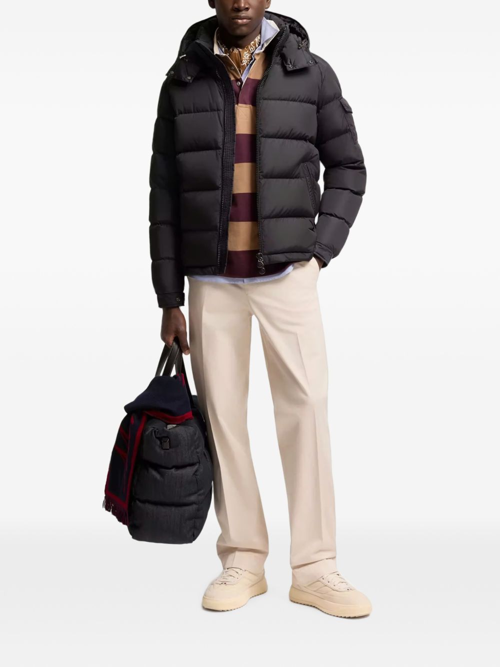 MONCLER Piumino corto Maya in nylon trapuntato con cappuccio rimovibile 