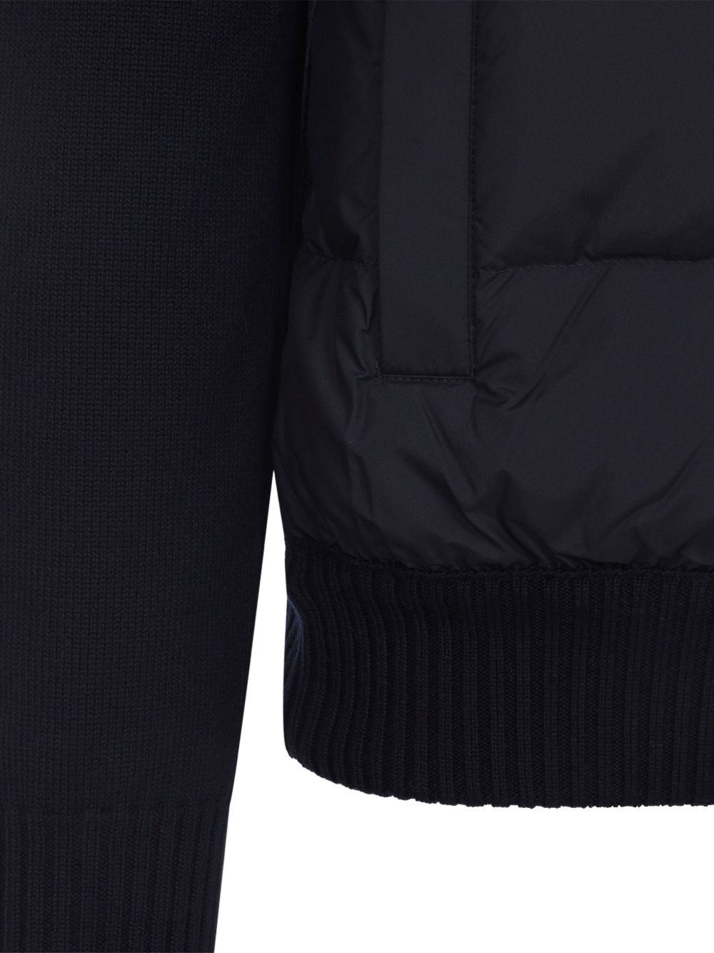 MONCLER Giacca bomber nera imbottita con tasche laterali 