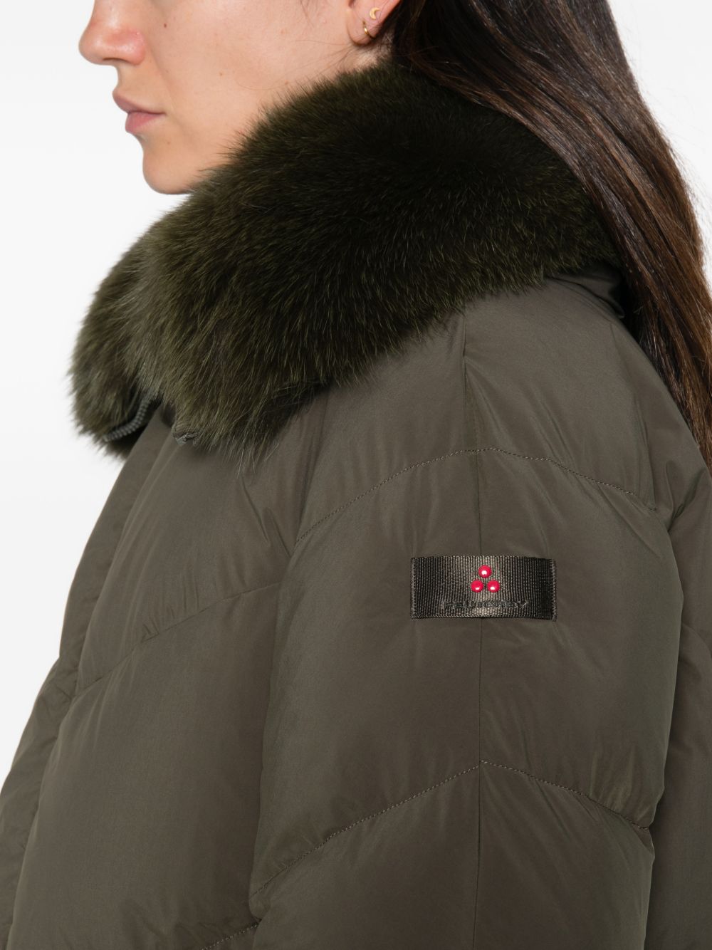 PEUTEREY Piumino lungo verde con zip e collo in ecopelliccia 