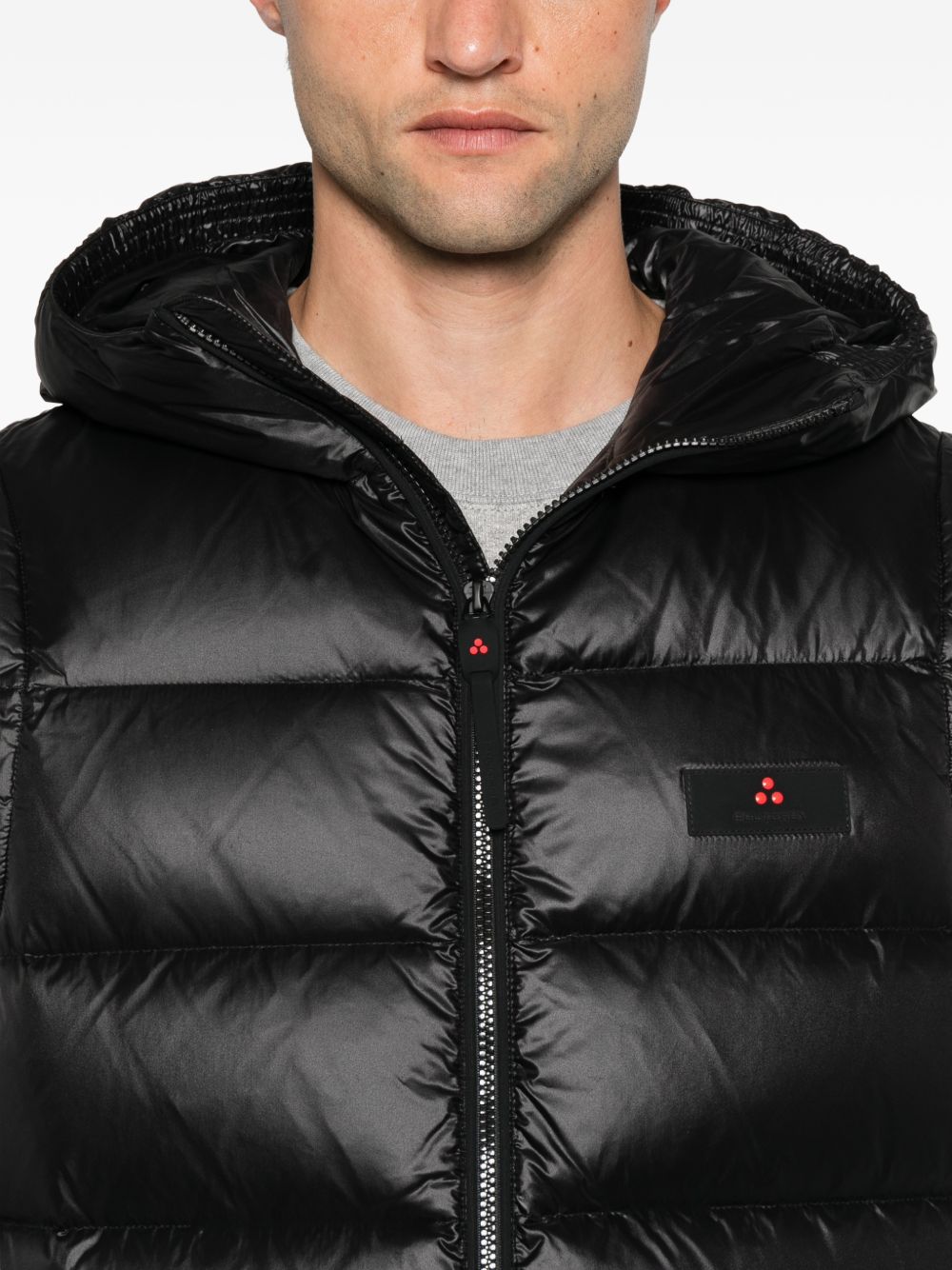 PEUTEREY Gilet imbottito con cappuccio nero 