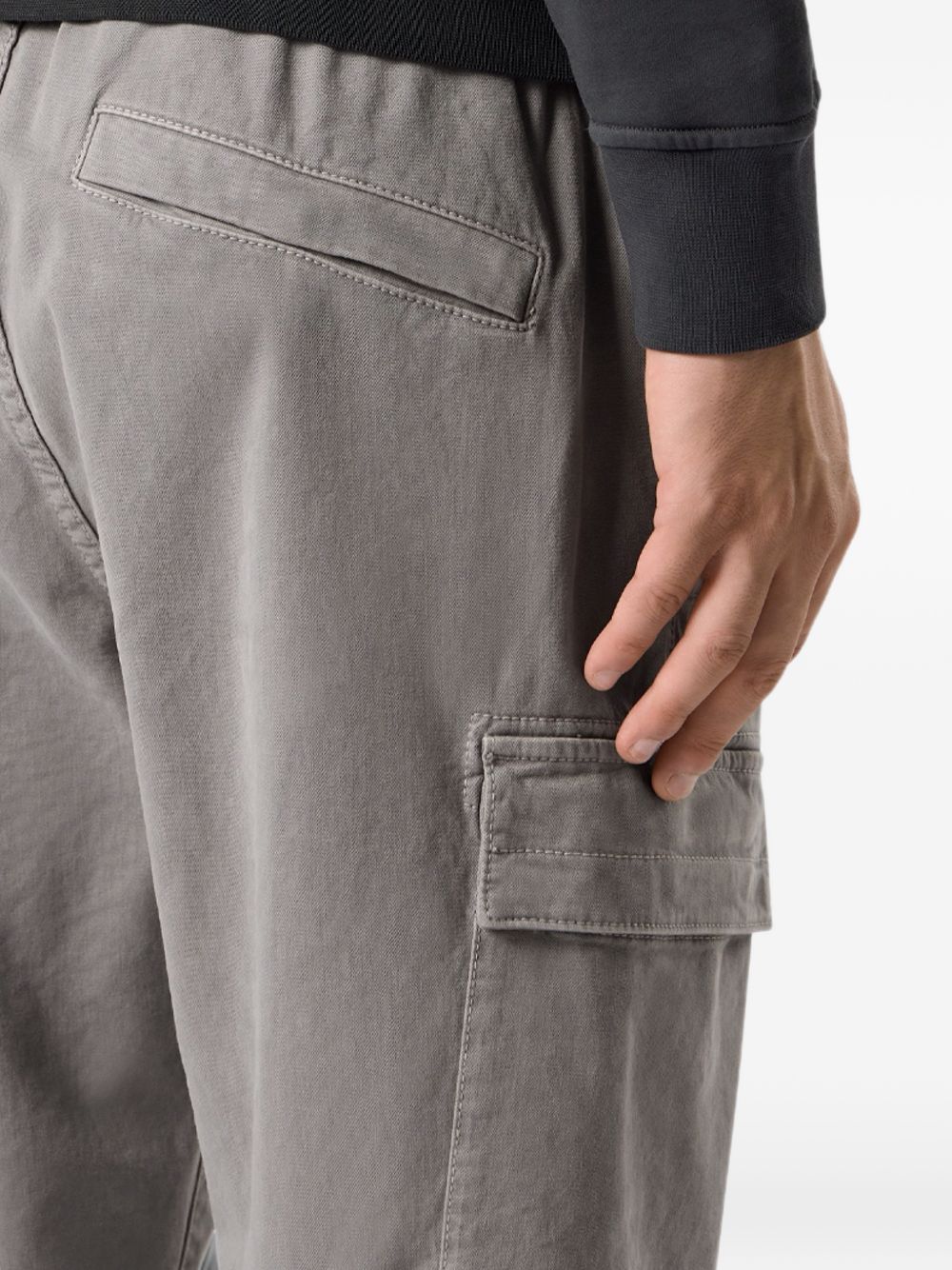STONE ISLAND Pantaloni sportivi uomo in cotone con tasche cargo 