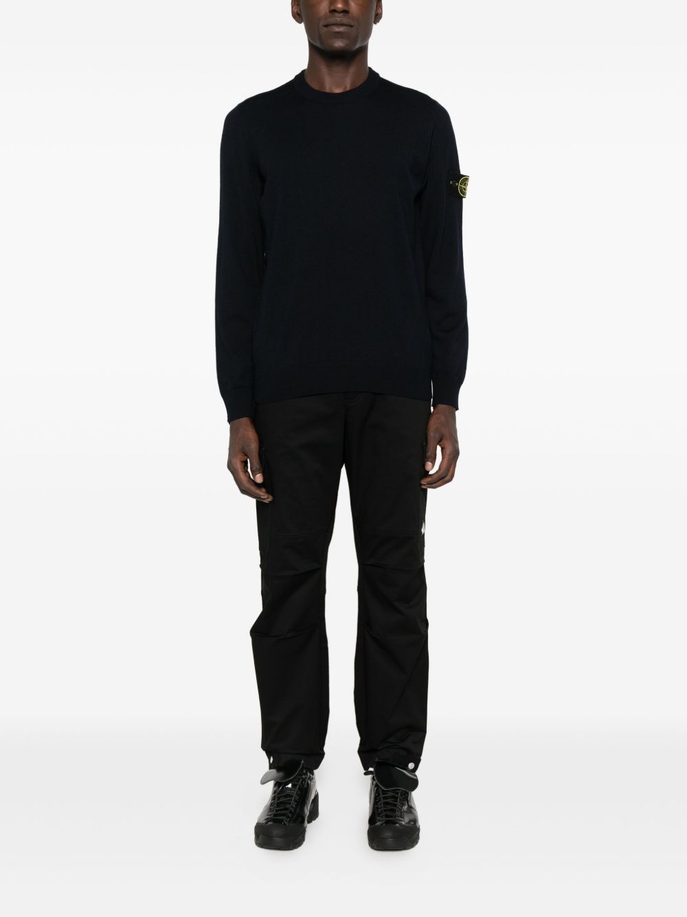 STONE ISLAND Maglia girocollo blu in lana con logo applicato 