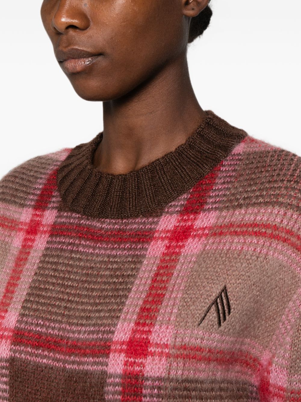 THE ATTICO Maglione girocollo in lana e mohair con motivo check caffè e rosa 