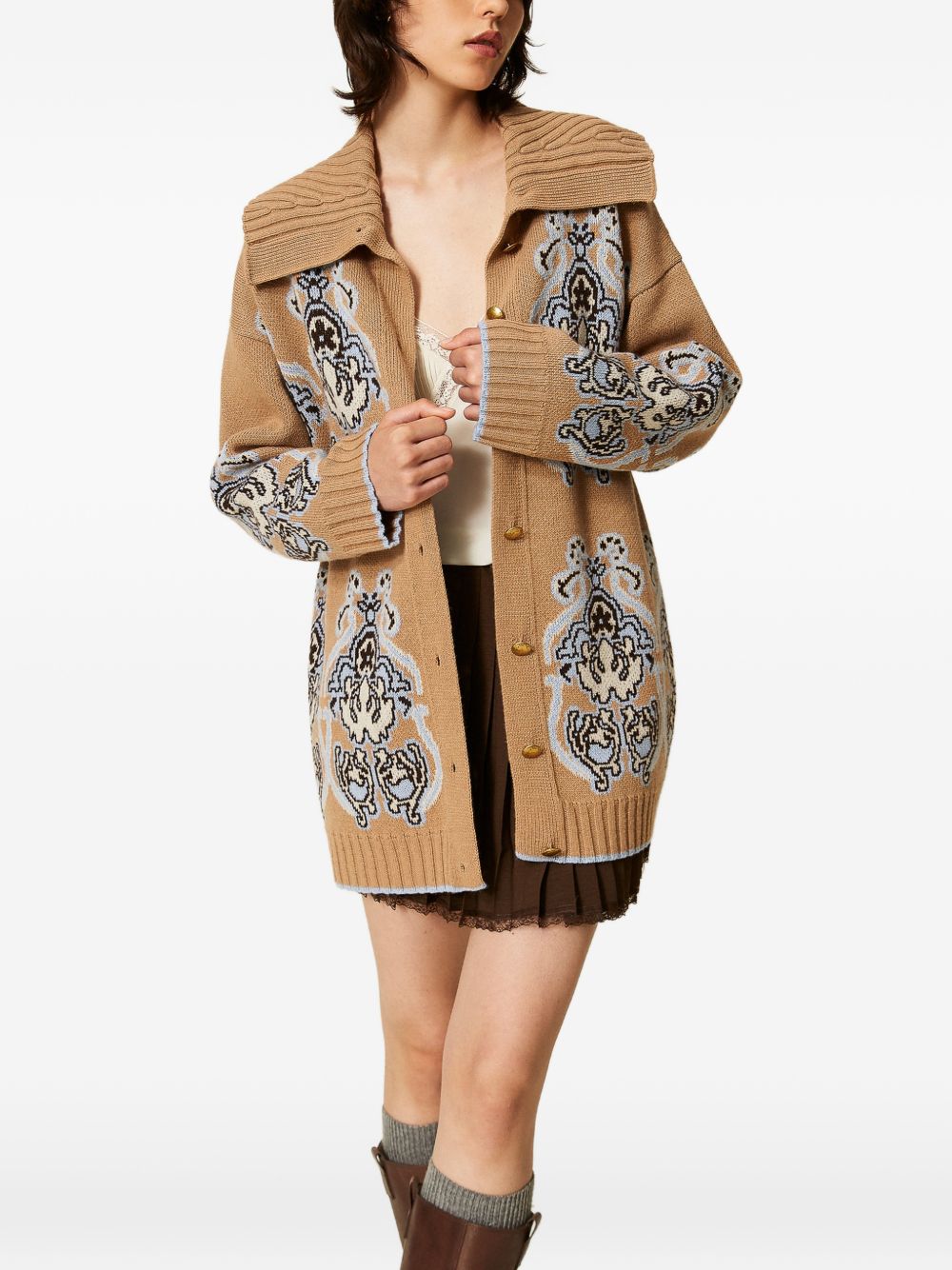 TWINSET Cardigan lungo in lana color senape con design floreale azzurro 