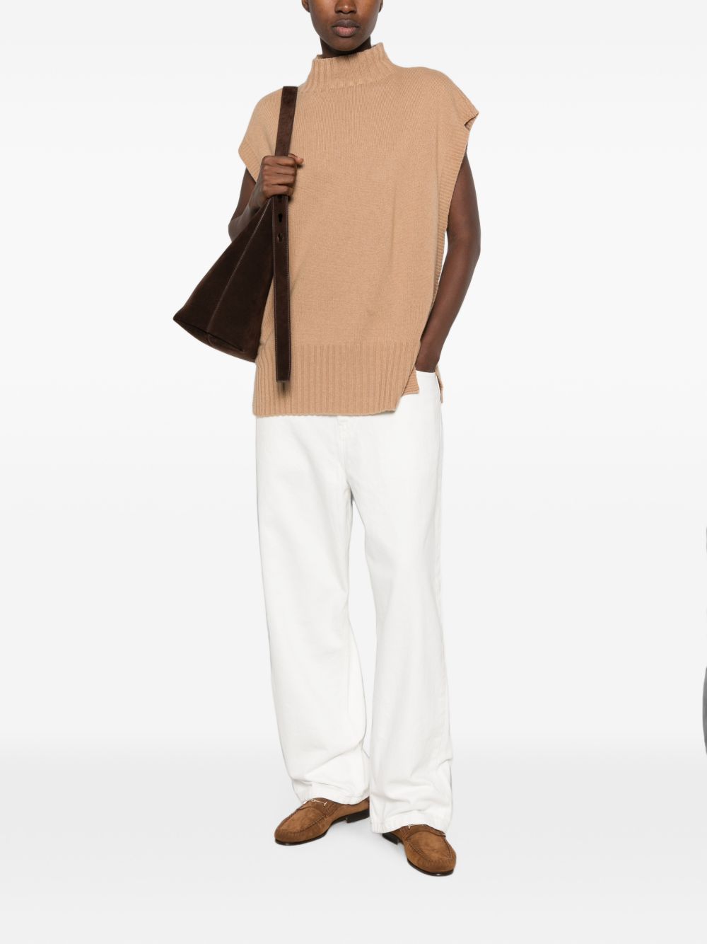 TWINSET Gilet color cammello con collo alto 