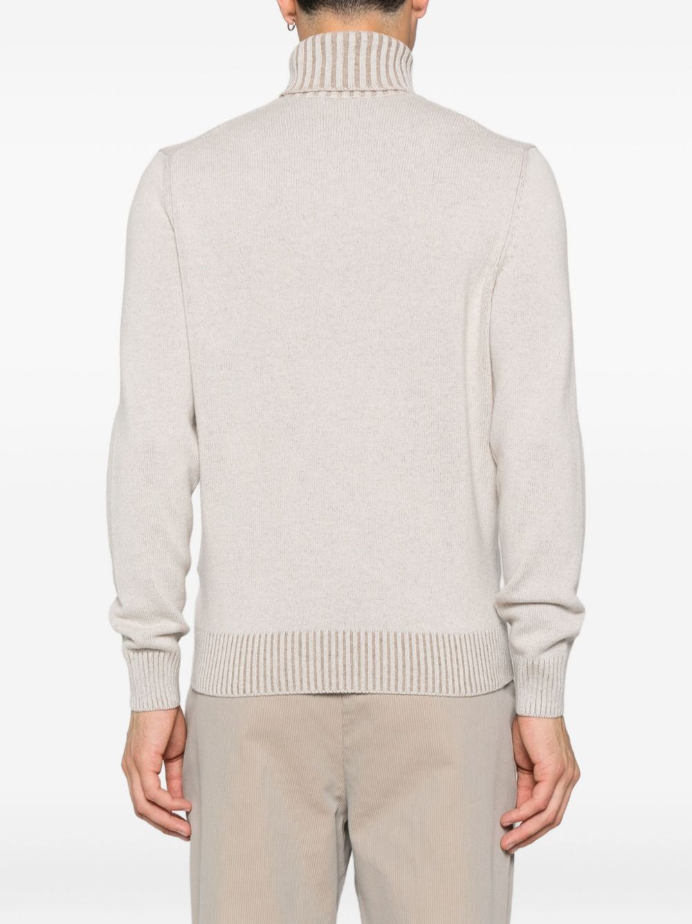VENGERA Maglia da uomo a collo alto in lana color beige 