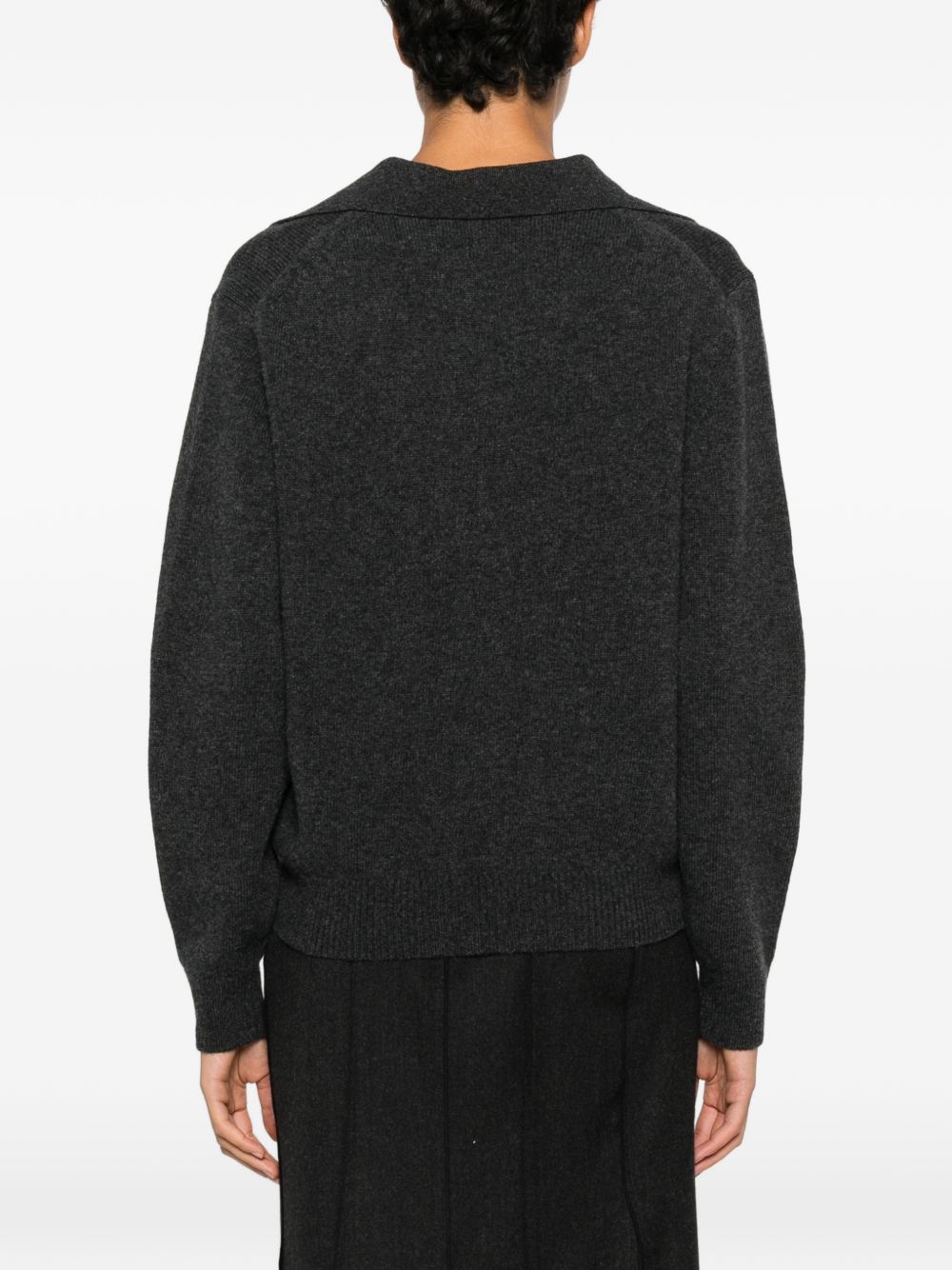 VICTORIA BECKHAM Maglione grigio scuro in lana e cashmere con scollo a V 