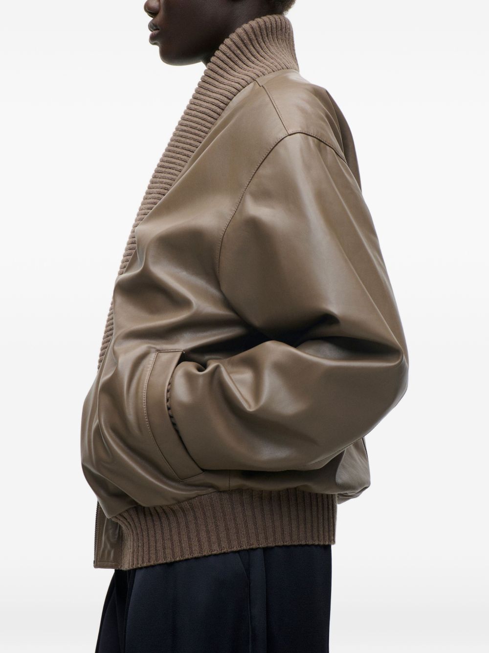 VICTORIA BECKHAM Giacca bomber Zana in pelle marrone 