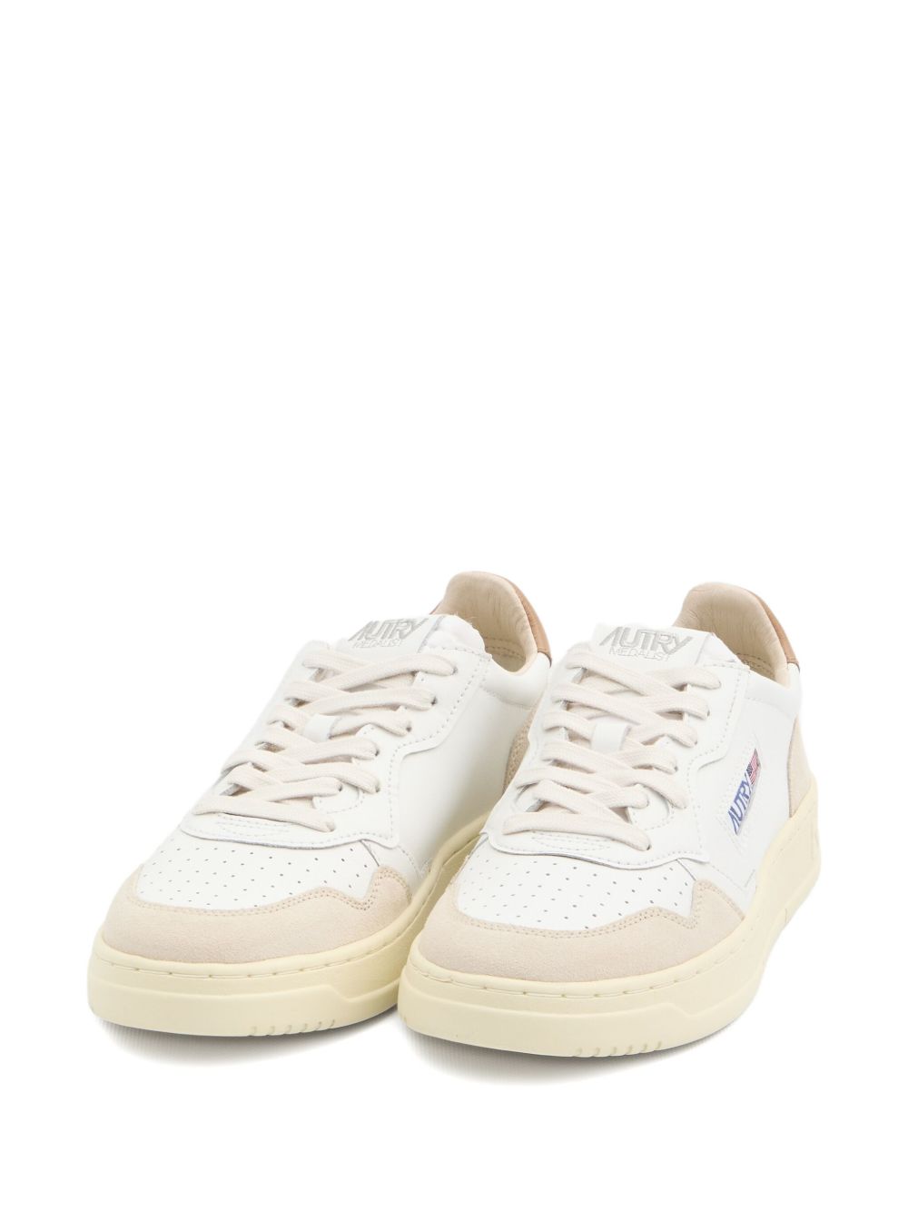 AUTRY Sneakers 'Medalist' in pelle bianca e color caramello 