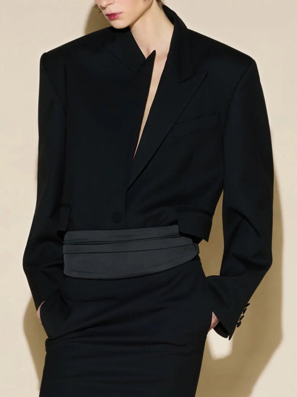 THE ATTICO Superattico10 blazer nero boxy cropped in gabardine di lana 