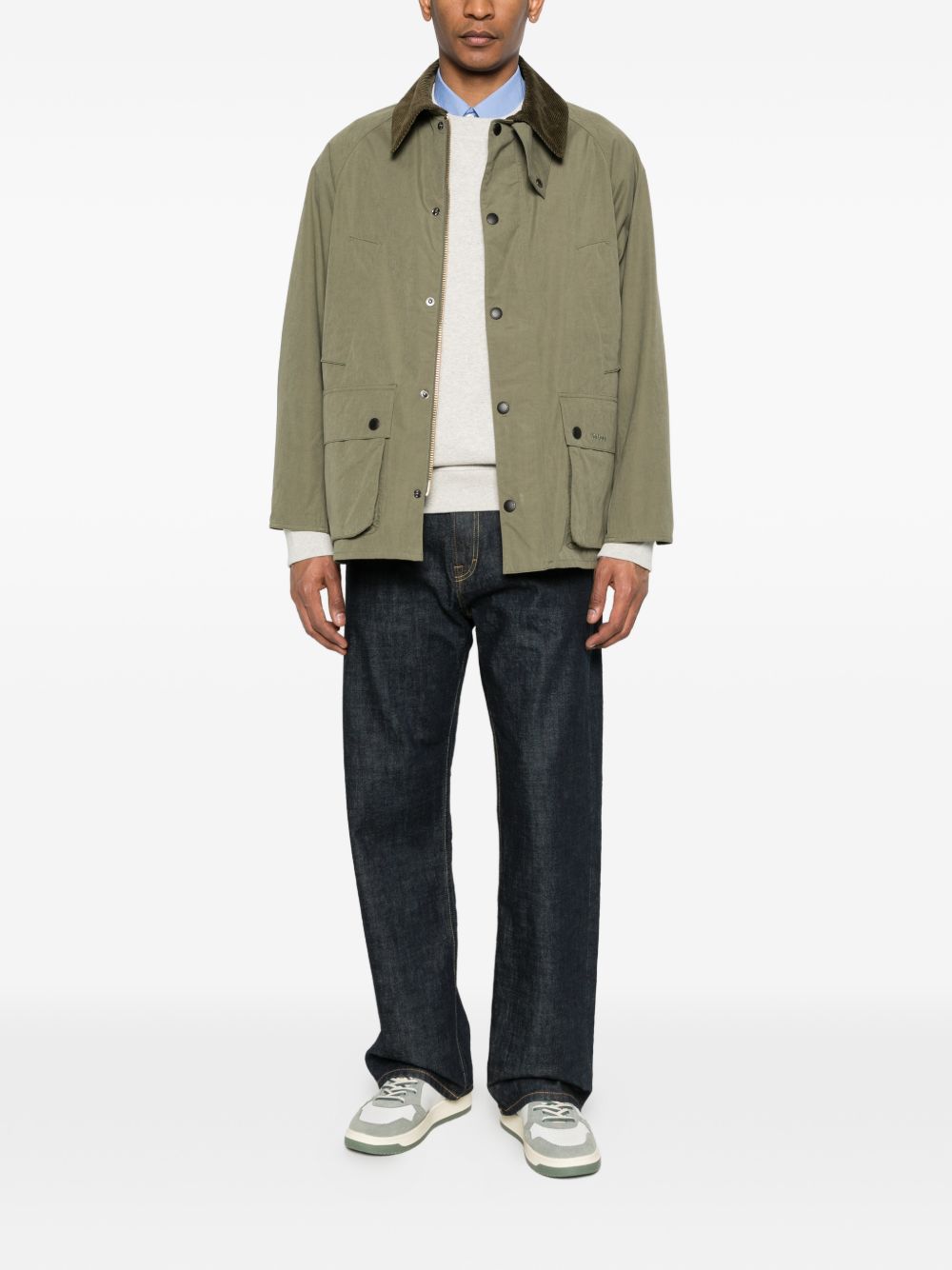 BARBOUR Giacca Bedale verde con colletto in velluto e tasche 