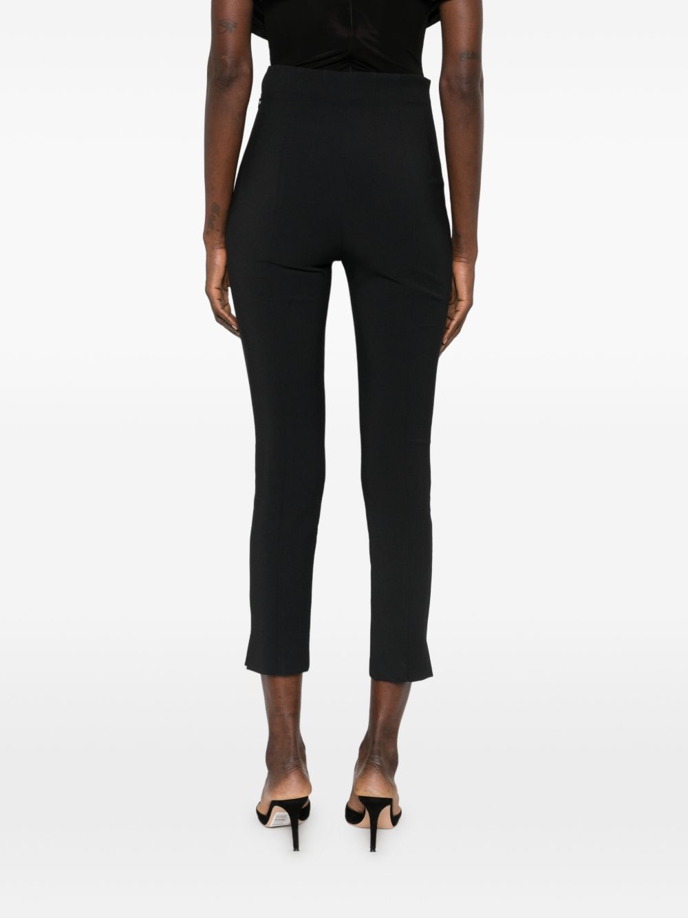 ELISABETTA FRANCHI Pantaloni neri con placca logo oro 