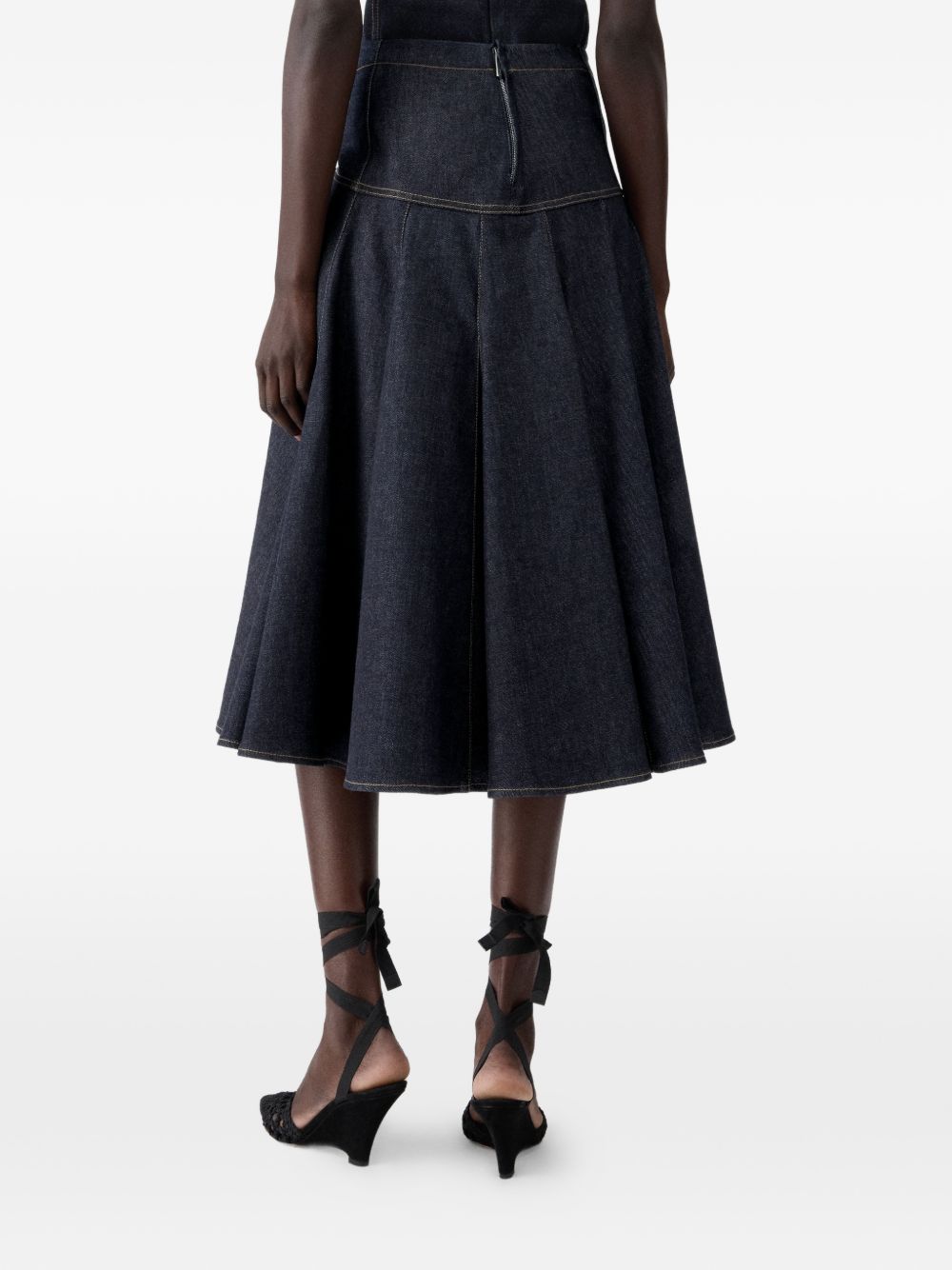 JACQUEMUS Gonna in denim Lavoir de-Nîmes 