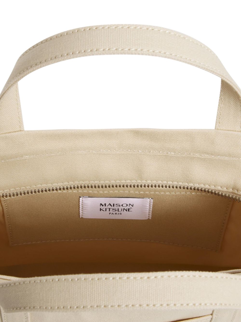 MAISON KITSUNE Borsa a mano con icona design ricamato beige chiaro 