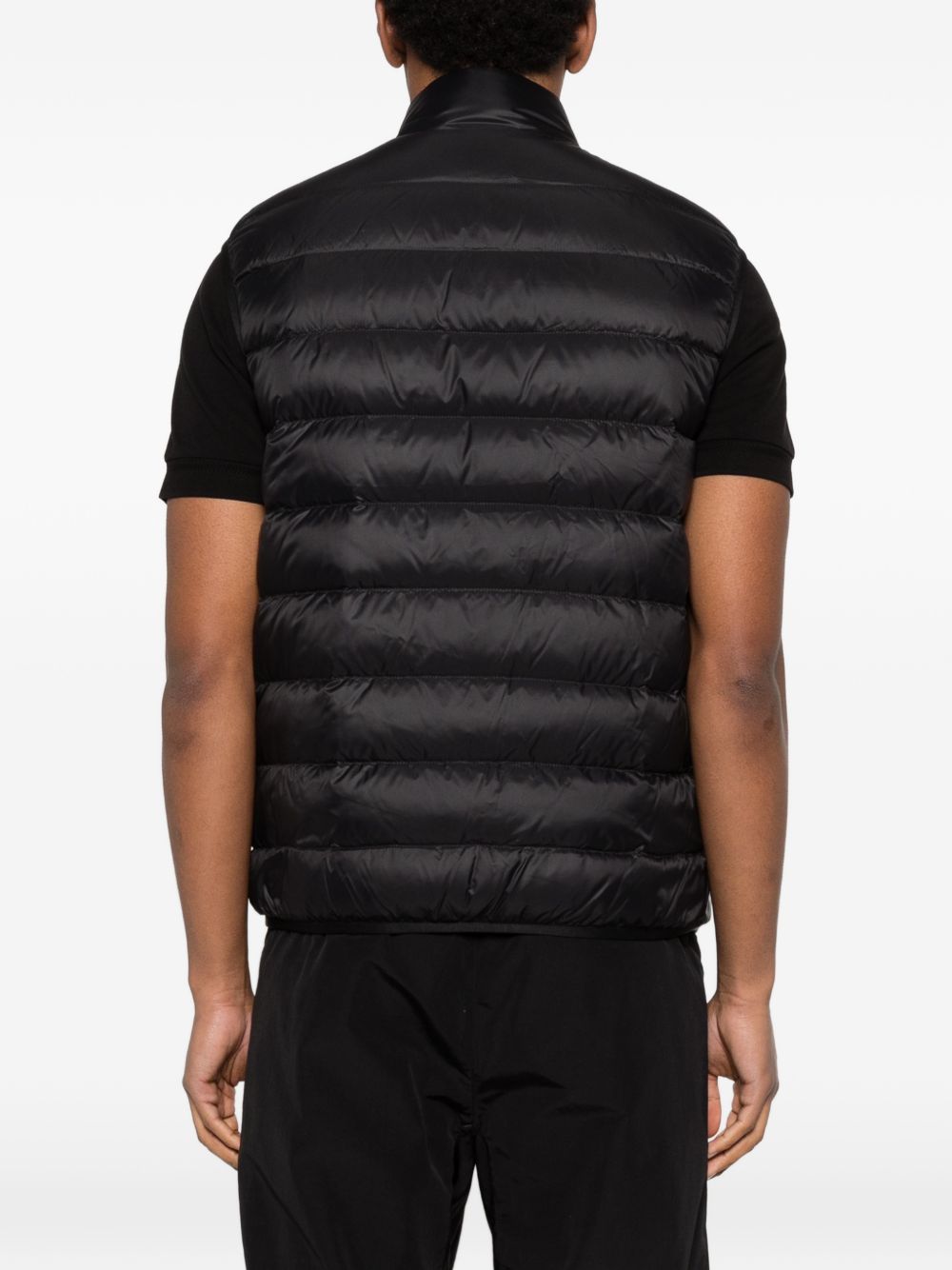 MONCLER Gilet trapuntato nero con zip e logo 