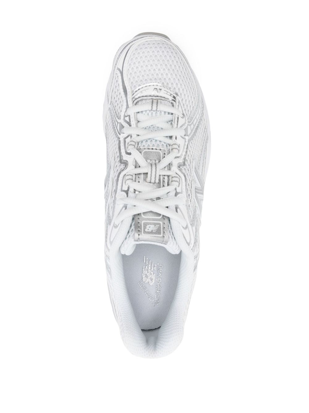 NEW BALANCE Sneakers bianche e argentate 