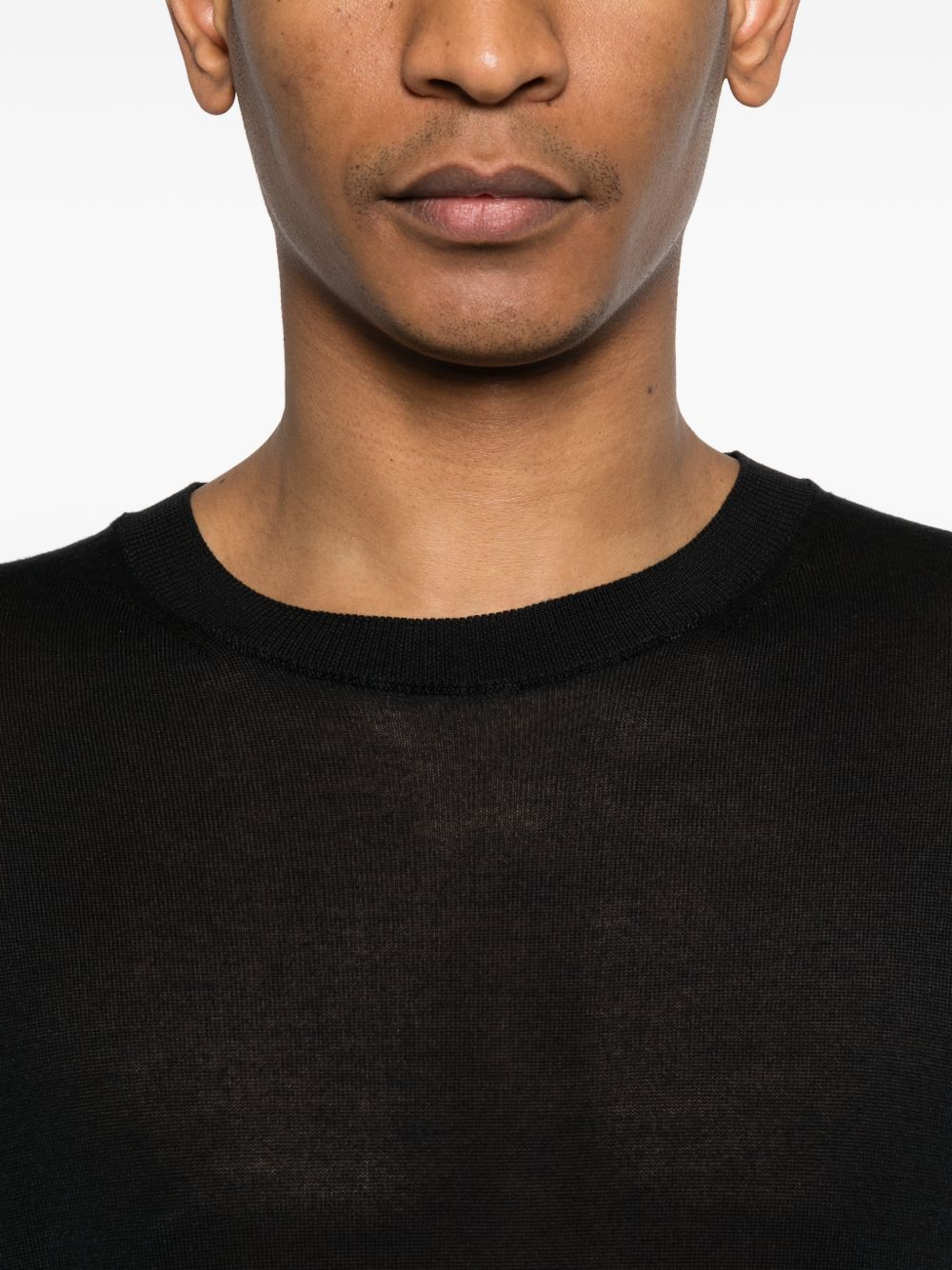 SEVEN GAUGE Maglia in cotone nero girocollo 