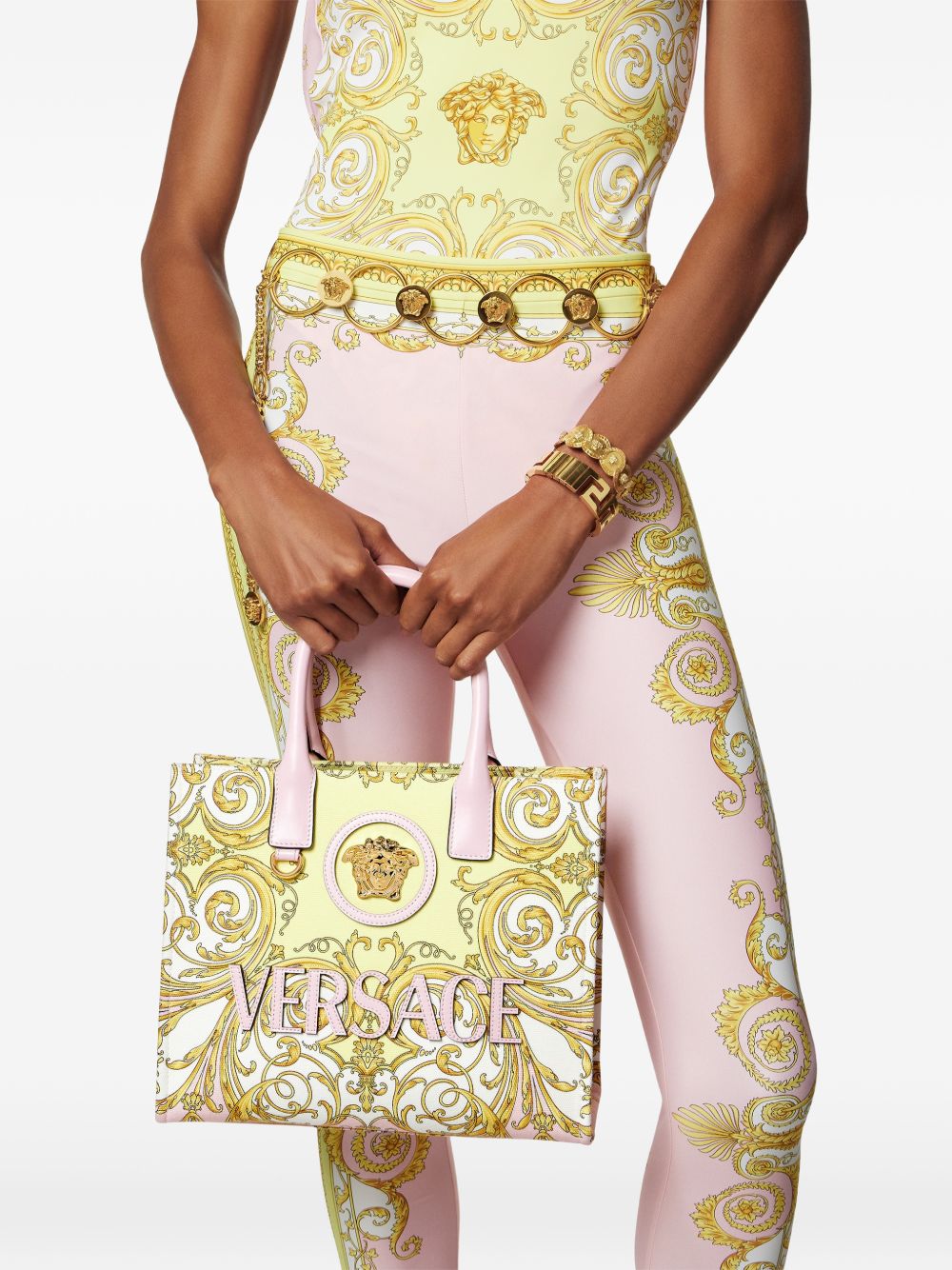 VERSACE Borsa tote gialla con stampa Barocca 