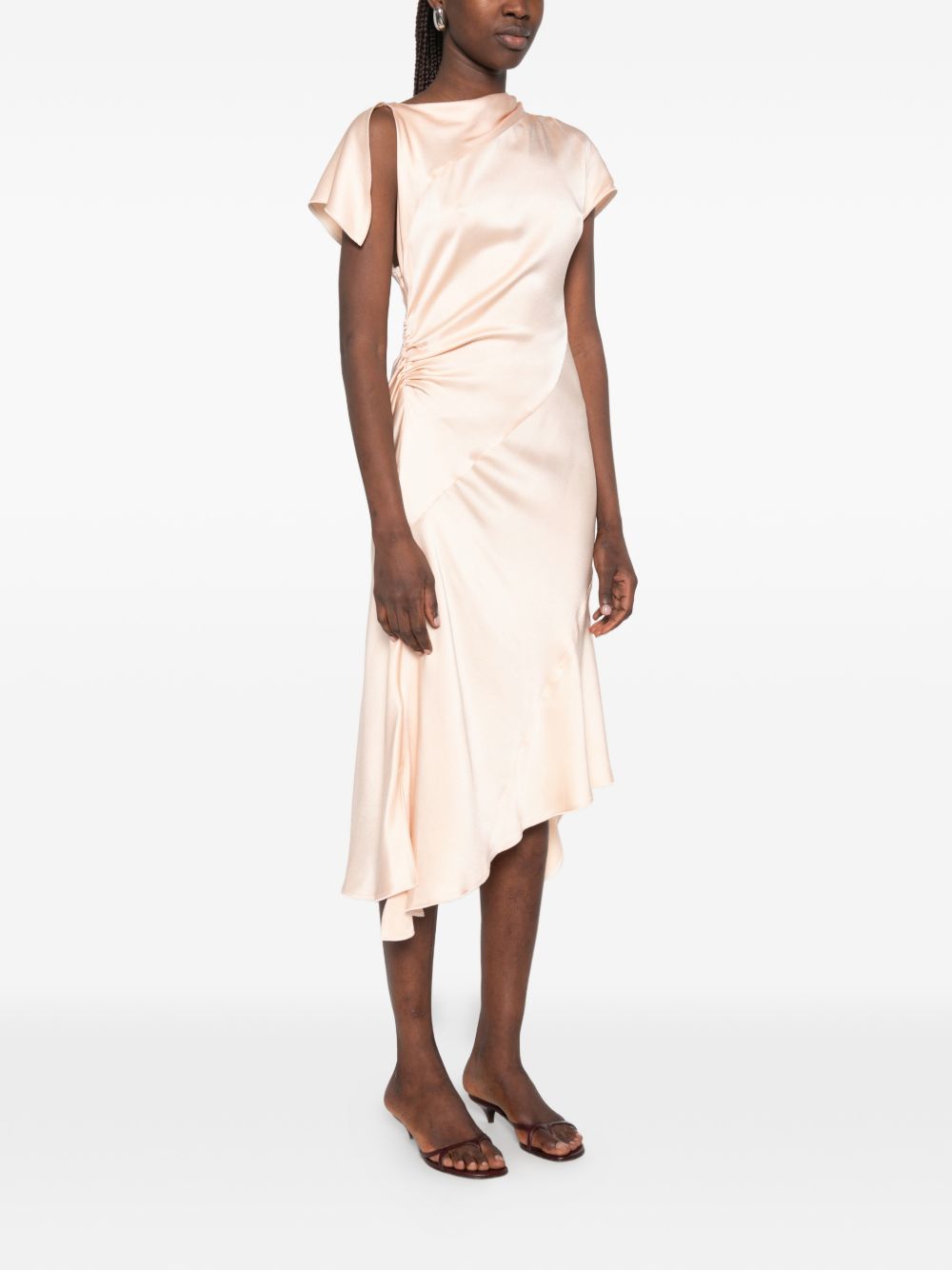 VICTORIA BECKHAM Abito midi satinato rosa chiaro con asimmetrie 