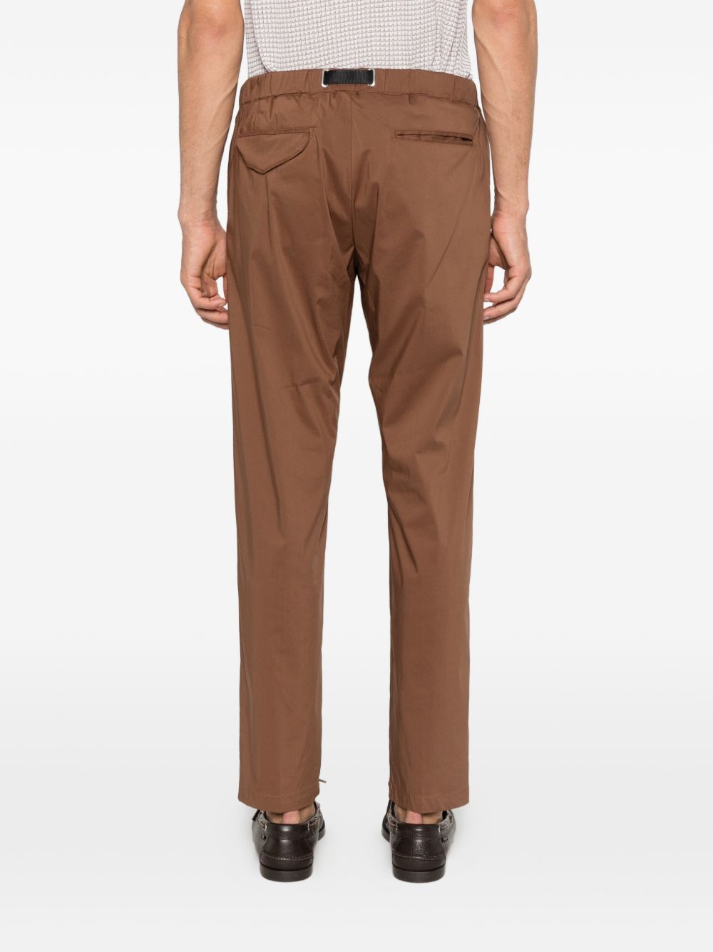 WHITE SAND Pantaloni in cotone marrone con cintura nera 