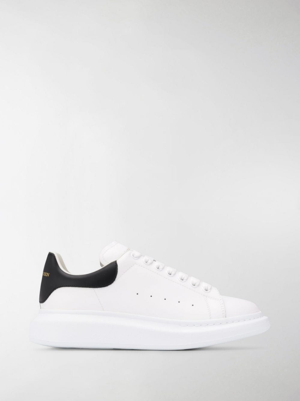 ALEXANDER McQUEEN Sneakers 'Oversize' in pelle bianca 