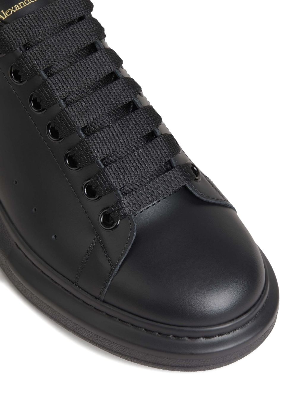 ALEXANDER McQUEEN Sneakers 'Oversize' in pelle nera 