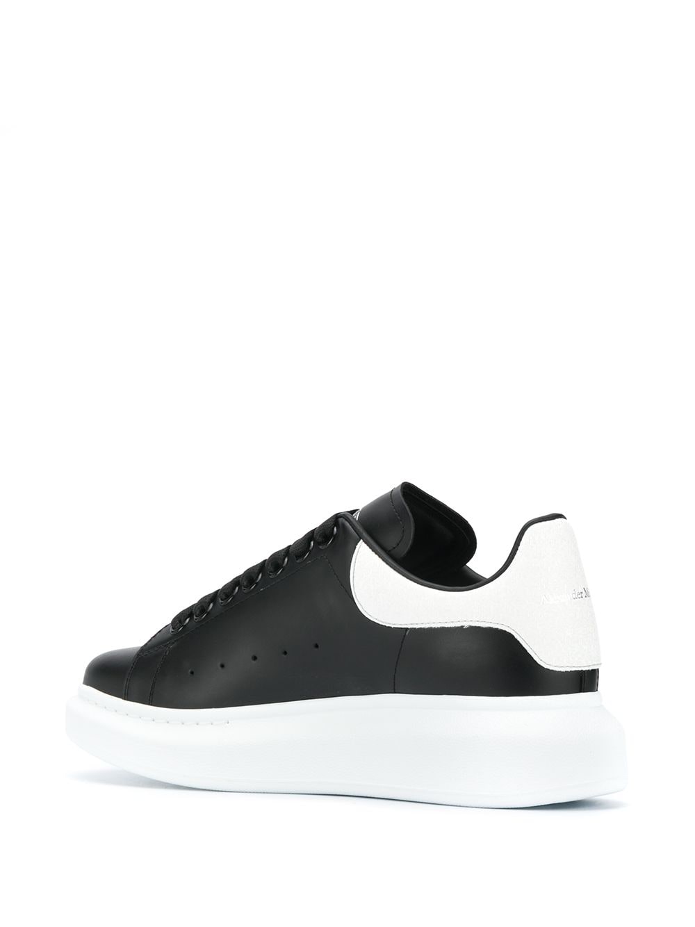 ALEXANDER McQUEEN Sneakers 'Oversize' in pelle nero e bianco 