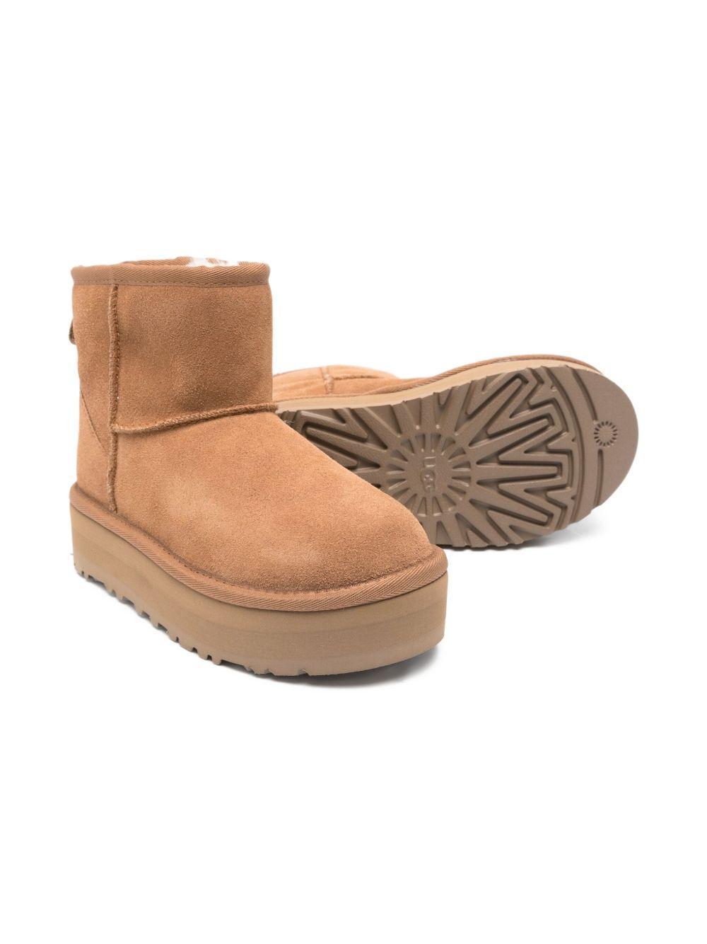 UGG Stivaletti 'Classic Mini' 