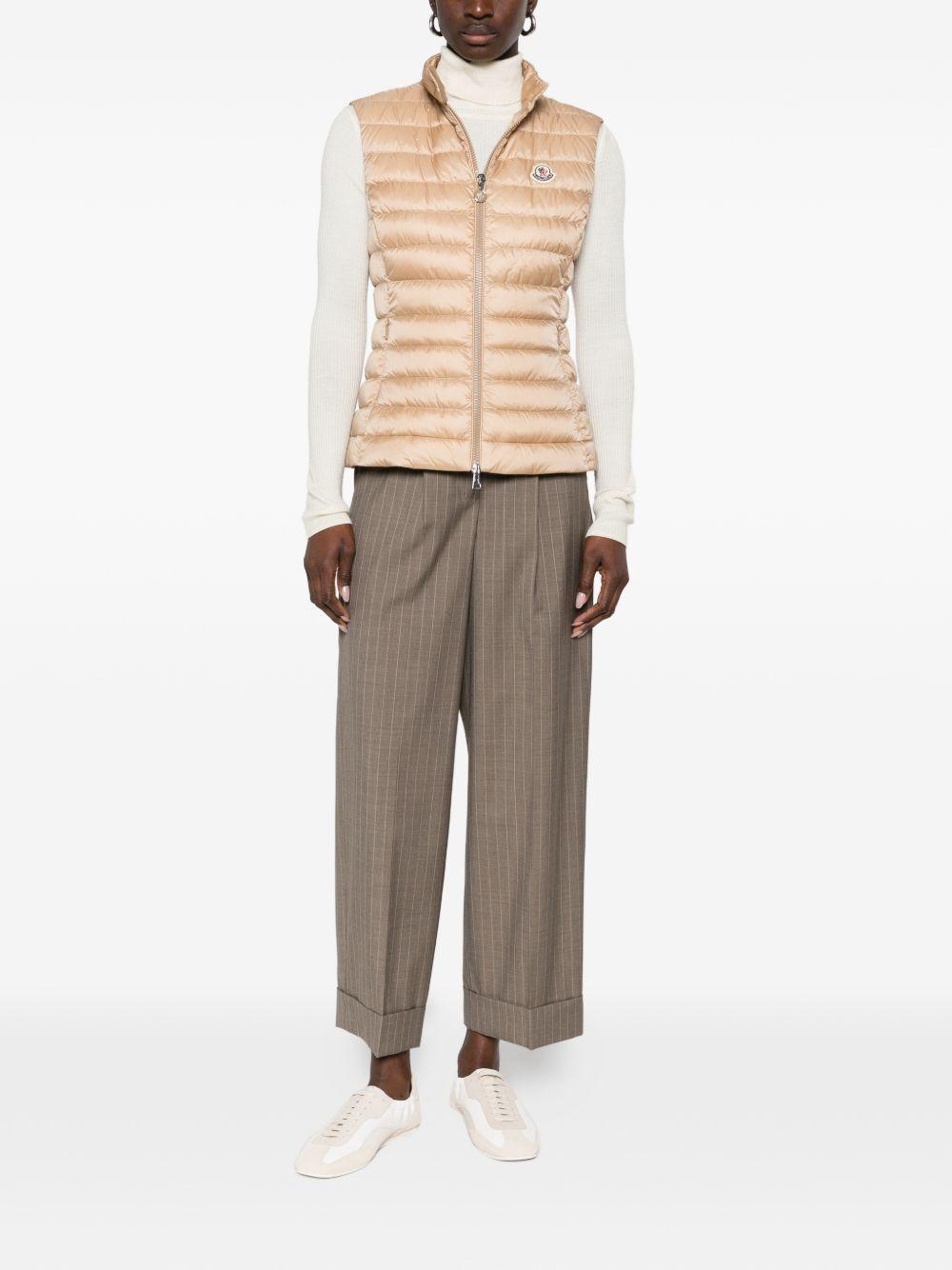 MONCLER Gilet trapuntato con zip e logo 