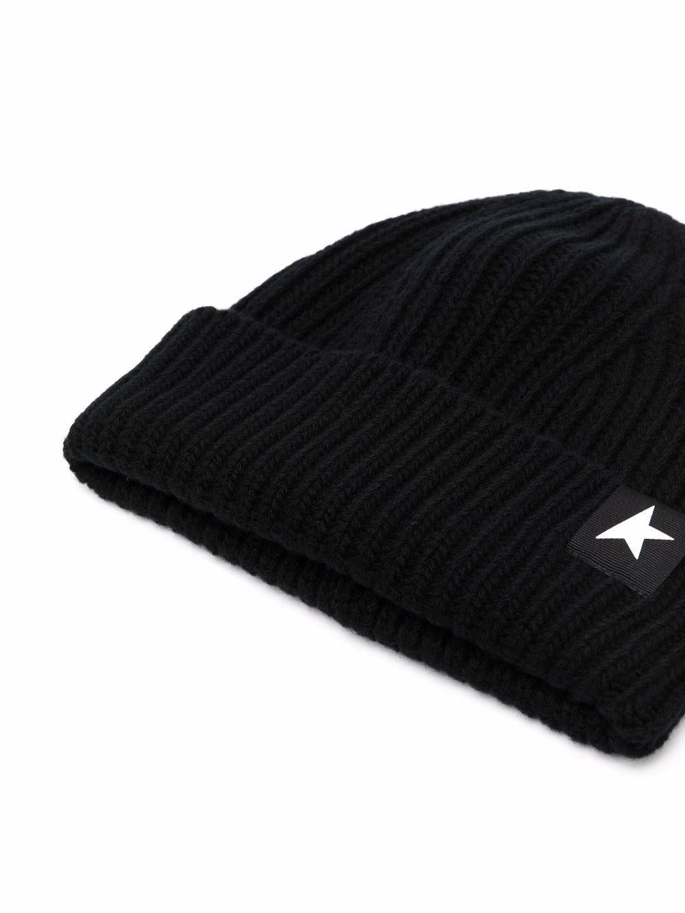 GOLDEN GOOSE Black beanie in wool with white star 