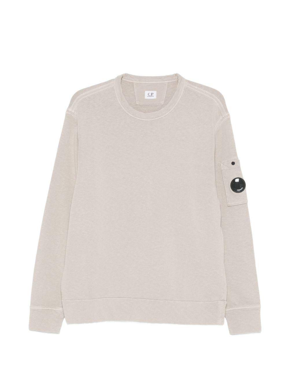 CP COMPANY Felpa girocollo con patch logo sulla manica 