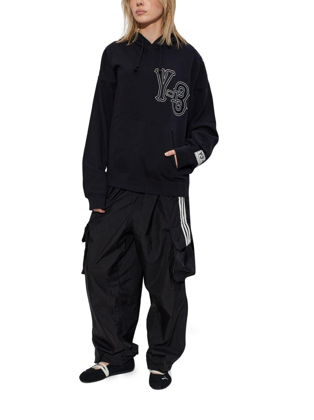 Y3 Felpa nera GFX con cappuccio e stampa logo 